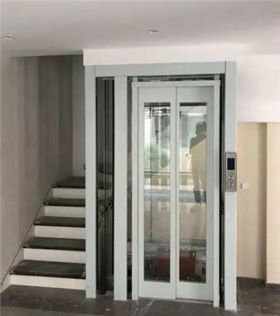 مصعد للفيلا